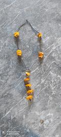 collana in argento e ambra