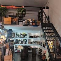 Enoteca Drinkeria Cedes attività