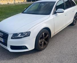 AUDI A4 4ª serie - 2011 CV 120 KW 88