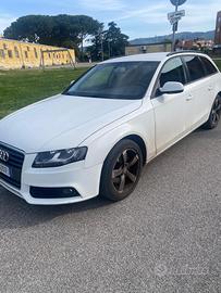 AUDI A4 4ª serie - 2011 CV 120 KW 88