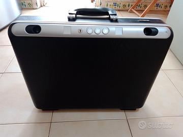 Valigia francese Delsey