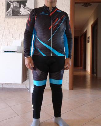 abbigliamento ciclistico.