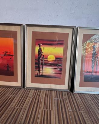 Tris di quadri stile africano