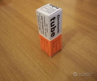 Valvola EF86 Giant Electronics Brand (NOS), (NIB)