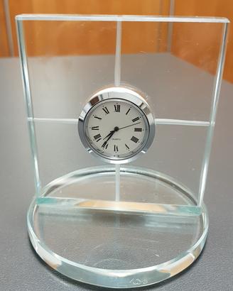 orologio in cristallo da tavolo