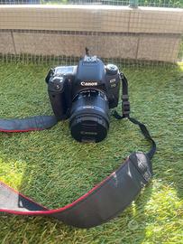 Canon EOS 77D con 2 obiettivi + accessori