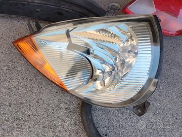 fanale sinistro Ford Ka 