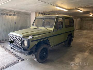 Mercedes G W460