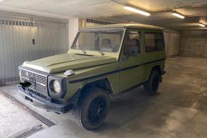 Mercedes G W460