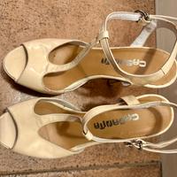 Sandali vernice beige con tacco alto Casanita 38