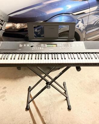pianola Yamaha PSR EW 310