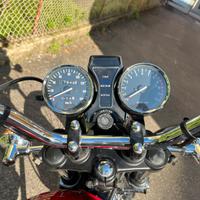 Suzuki gn250