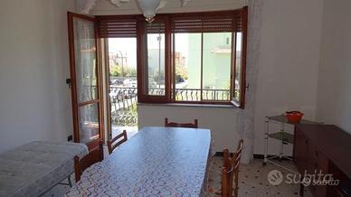 Scauri (LT) 100 MT dal mare