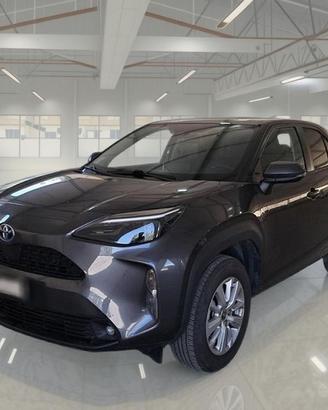 TOYOTA YARIS CROSS 1.5H 92 CV E-CVT BUSINESS SUV