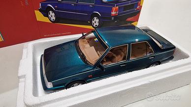 lancia thema 8.32 laudoracing 1:18