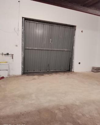Esclusivo Box Auto doppio più Soppalco