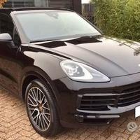 Porsche cayenne anno 2018 ricambi