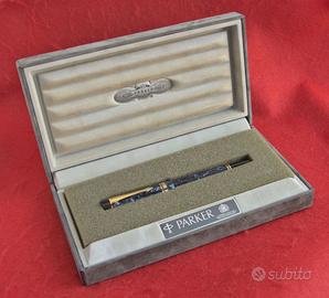 Stilografica Parker Duofold Centennial (F (31))