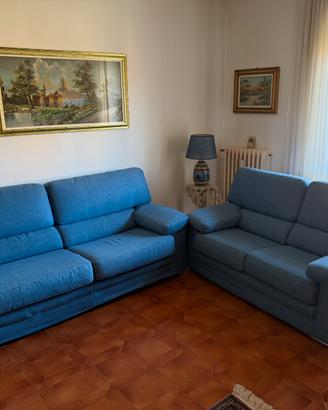 DIVANI 3 POSTI E 2 POSTI
