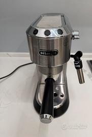 Macchina da caffe De Longhi Dedica