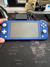 NINTENDO SWITCH LITE + Micro SD da 64gb