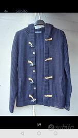 Cardigan con cappuccio da uomo. 