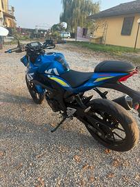 Suzuki gsx s 125cc
