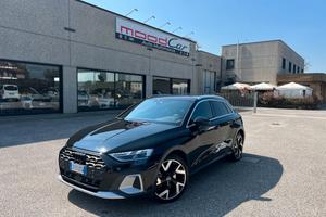 Audi A3 allstreet 2.0 tdi S-Line Identity Contrast