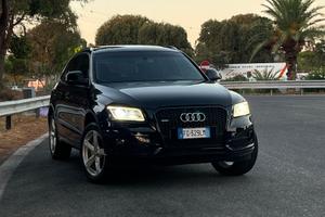 Audi Q5 2.0TDI QUATTRO S LINE