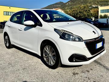 Peugeot 208 PureTech 82 5p. GPL Allure