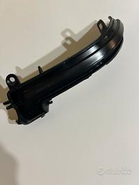 Freccia dinamica bmw serie 1 F20 lato guida