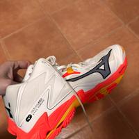 Mizuno Lightning Z8