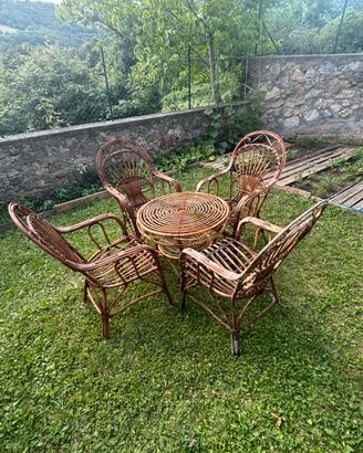 Salottino vintage in rattan/vimini
