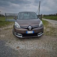 Scenic xmode con pochissimi km originali