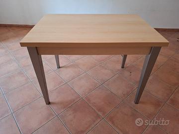tavolo cucina allungabile in legno 