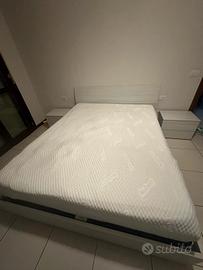  letto matrimoniale contenitore +comodini (escluso