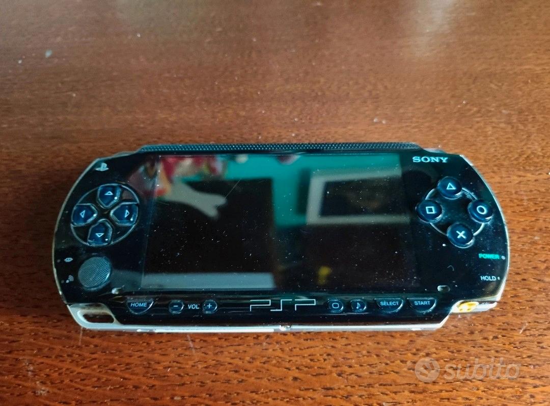 PSP con batteria da sostituire - Console e Videogiochi In vendita a Napoli