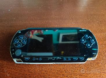PSP con batteria da sostituire - Console e Videogiochi In vendita a Napoli