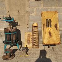 blocco torchio e macina uva