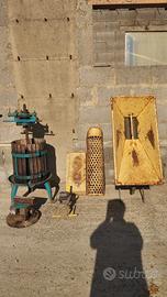 blocco torchio e macina uva