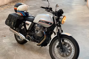 Moto Guzzi V7 Classic 750 – 2009