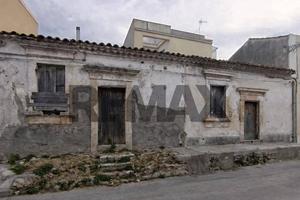 Casa Indipendente - Canicattini Bagni