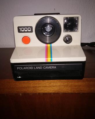 POLAROID LAND CAMERA 1000.