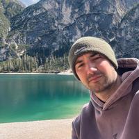 Sono disponibile per qualunque  lavoro
