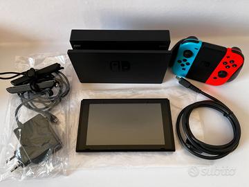Nintendo Switch Blu E Rossa Completa