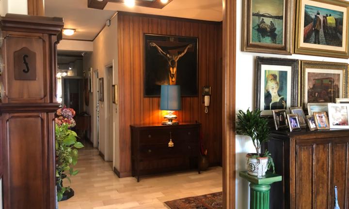 Corso del Popolo appartamento ampia metratura