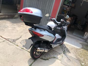 Malaguti MADISON 125 R