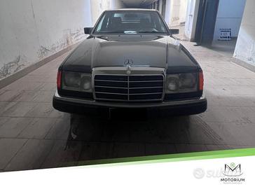 Mercedes-Benz E 200 Classe E 200