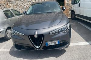 Stelvio 2200 /190 cavalli Q4