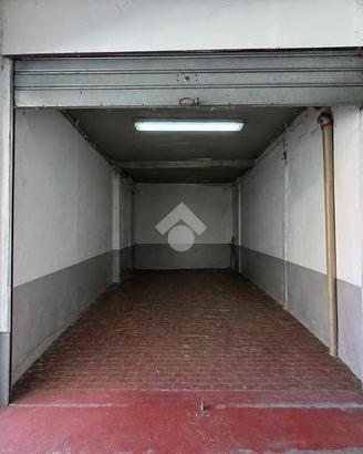 BOX A GENOVA